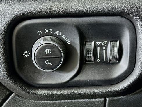 Used 2024 RAM 2500 Laramie image 17