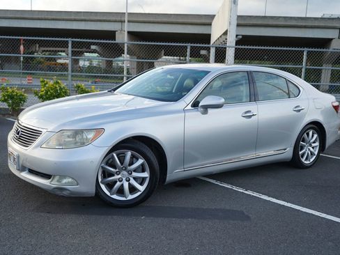 Used 2007 Lexus LS 460 LS 460 Sedan 4D image 3