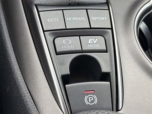 Certified 2023 Toyota Camry XSE image 18