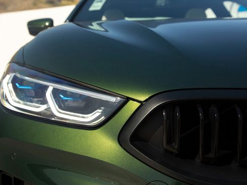 Used 2025 BMW 840i w/ M Sport Professional Package image 9