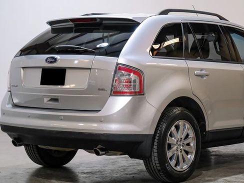Used 2010 Ford Edge SEL image 14