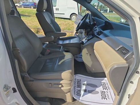 Used 2013 Honda Odyssey Touring image 16