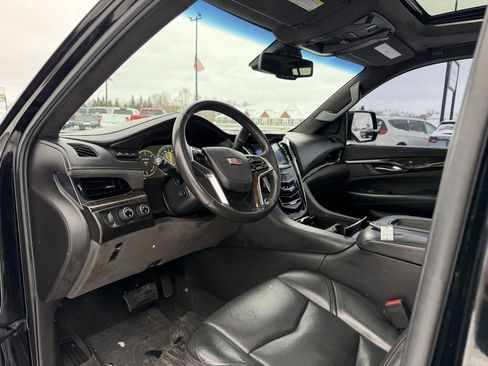 Used 2015 Cadillac Escalade ESV Platinum image 22