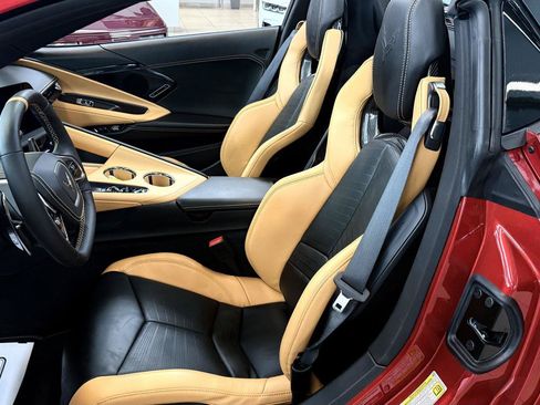 Used 2026 Chevrolet Corvette Stingray Preferred Conv w/ Z51 Performance Package RWD image 31