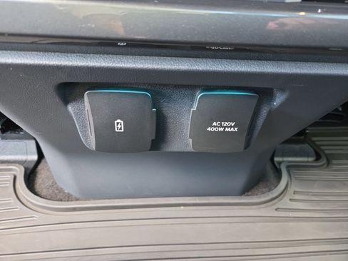 Used 2023 Ford F150 XLT w/ Equipment Group 302A High image 31