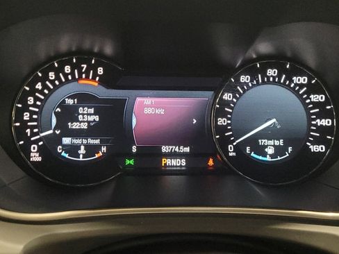 Used 2016 Lincoln MKX Reserve w/ Driver Assistance Package AWD/4WD image 23