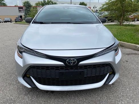 Used 2019 Toyota Corolla SE w/ SE Option Package FWD image 2