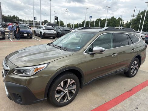 Used 2020 Subaru Outback Touring XT AWD/4WD image 1