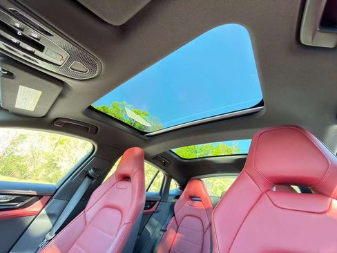 Certified 2026 Porsche Panamera 4 AWD/4WD image 16