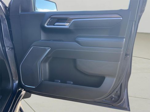 Used 2024 Chevrolet Silverado 1500 LT image 20