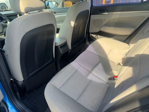 Used 2018 Hyundai Elantra SEL image 6