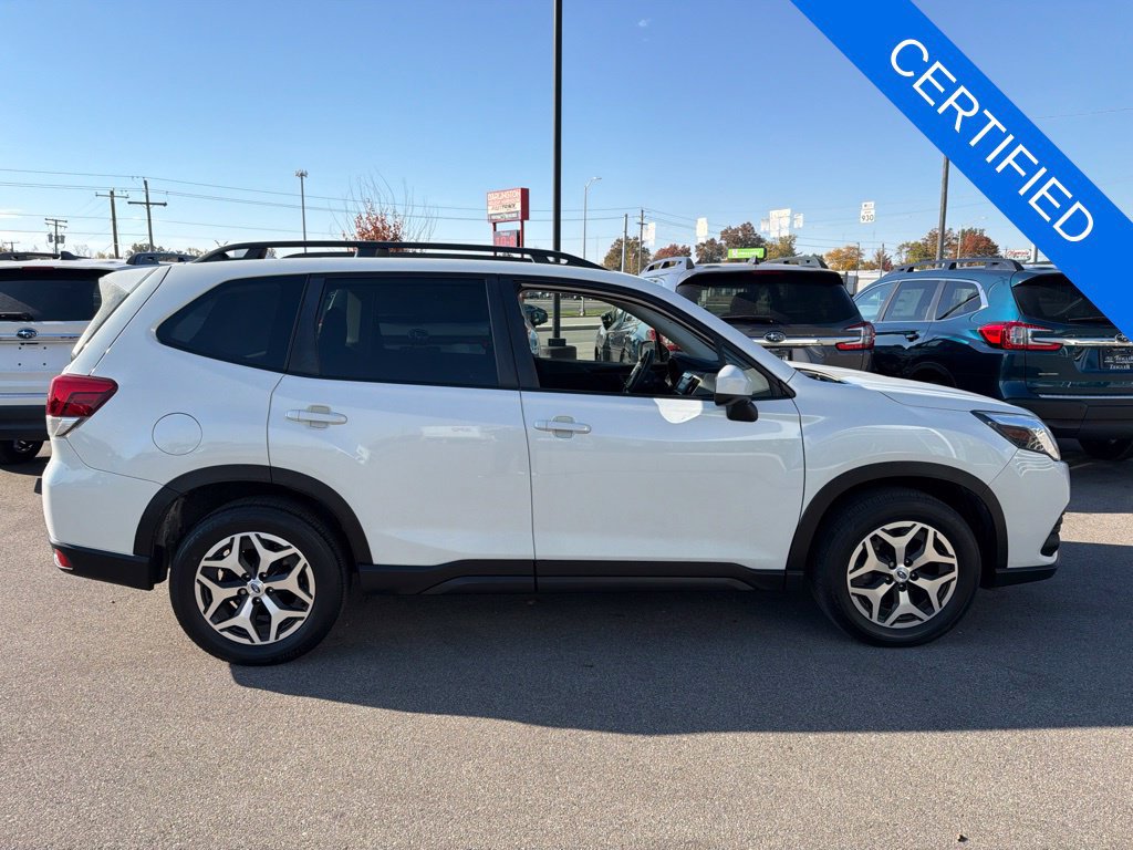 Used 2023 Subaru Forester Premium AWD/4WD image 2