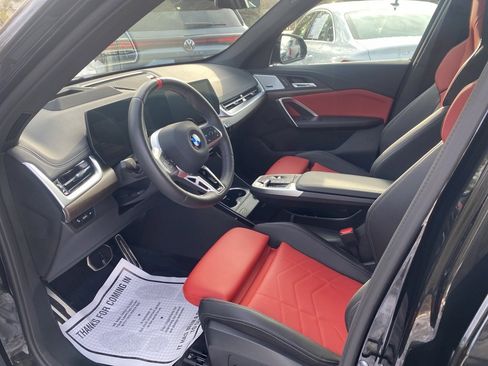 Certified 2025 BMW X1 M35i w/ Premium Package image 7
