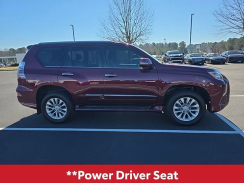 Used 2017 Lexus GX 460 Premium image 12