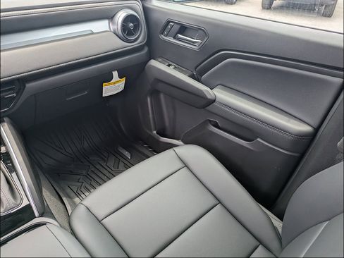 New 2026 Chevrolet Colorado LT w/ LT Convenience Package RWD image 16