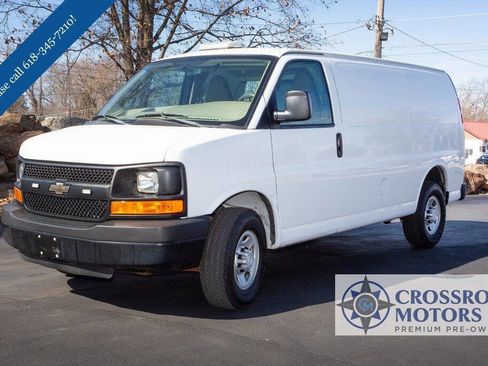 Used 2016 Chevrolet Express 2500 image 1