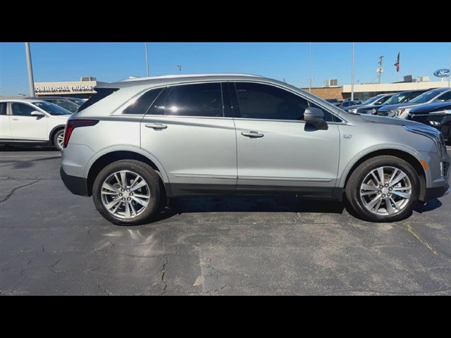 Certified 2024 Cadillac XT5 Premium Luxury w/ LPO, Floor Liner Package AWD/4WD image 9