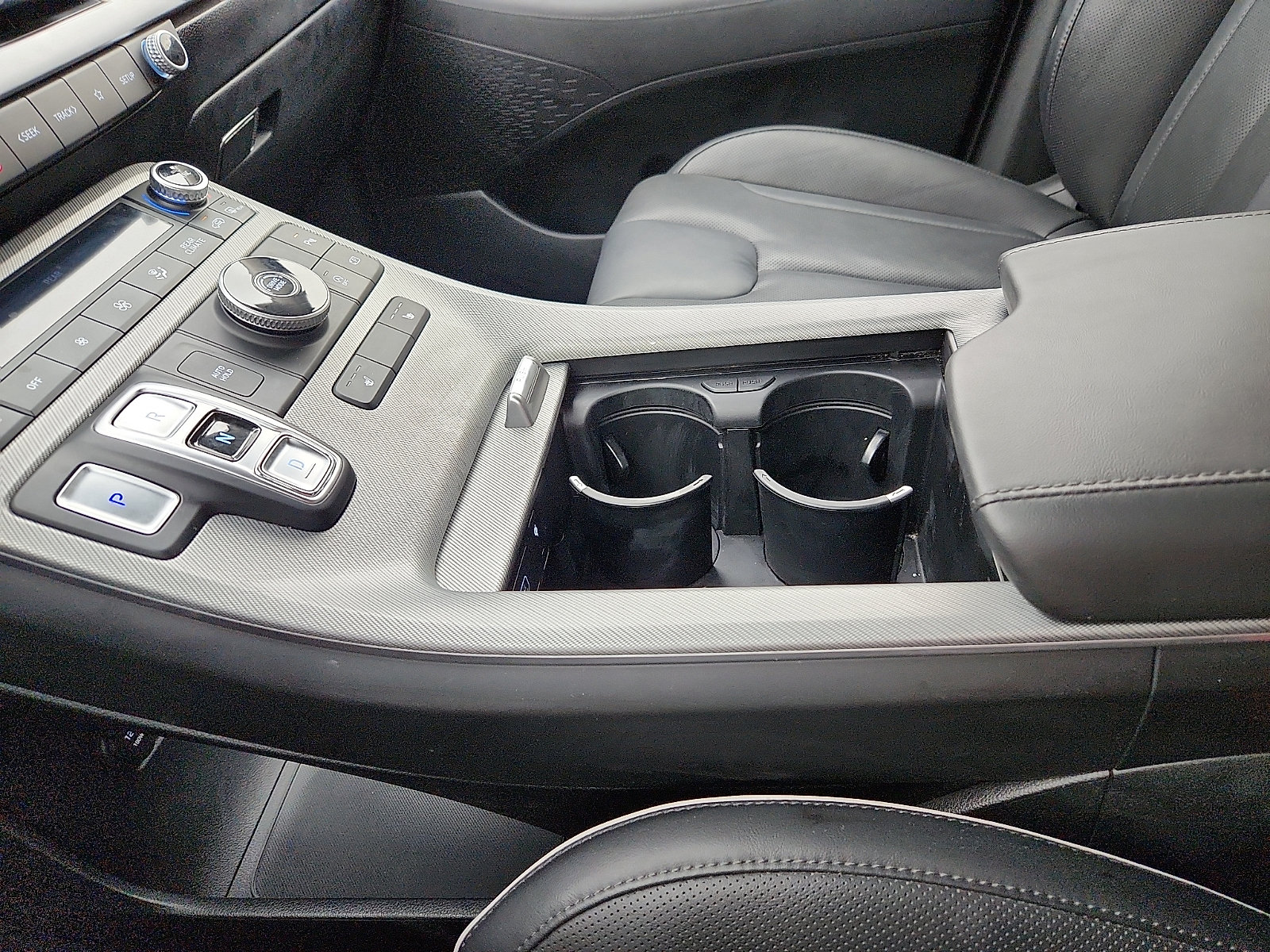 Used 2025 Hyundai Palisade SEL FWD image 20