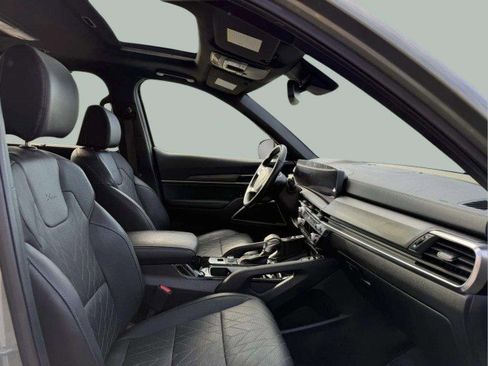 Used 2024 Kia Telluride SX X-Line image 31