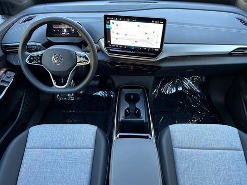 New 2025 Volkswagen ID.4 Pro image 12