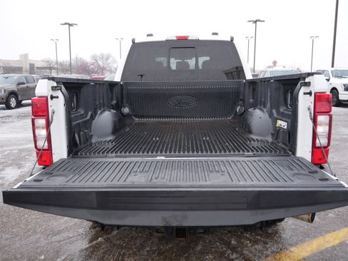 Certified 2022 Ford F250 XLT w/ XLT Premium Package image 11