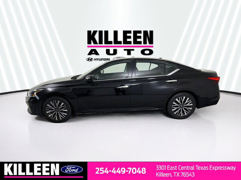 Used 2023 Nissan Altima 2.5 SV FWD image 4