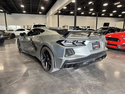 Used 2024 Chevrolet Corvette Stingray Coupe w/ Z51 Performance Package image 20