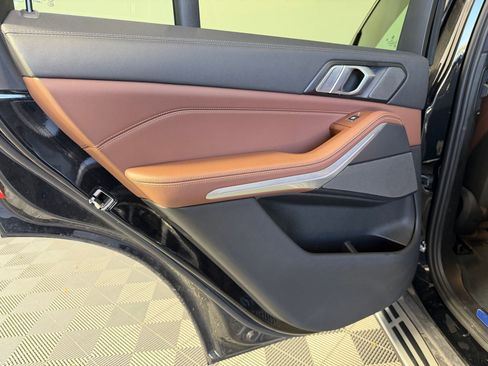 Used 2023 BMW X5 sDrive40i w/ Premium Package image 16