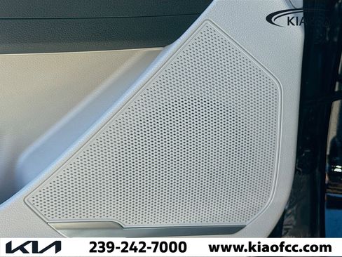 New 2026 Kia Sportage EX image 23