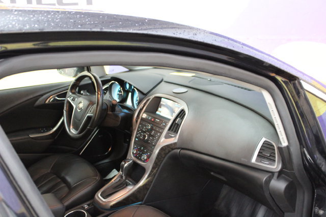 Used 2015 Buick Verano Premium FWD image 12