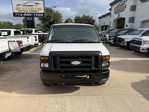 Used 2014 Ford E-150 and Econoline 150 RWD image 32