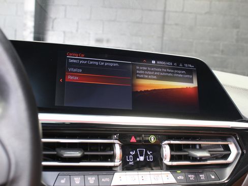 Used 2022 BMW Z4 sDrive30i w/ Driving Assistance Package image 60