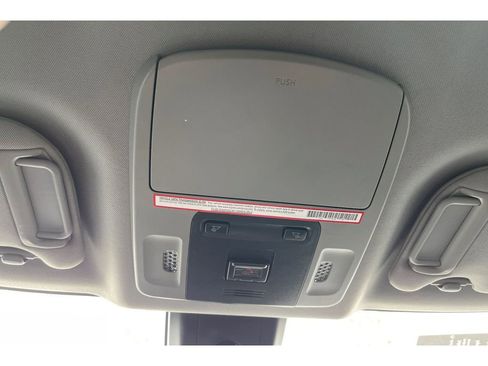 Used 2022 Toyota Camry LE w/ Carpet Mat Package (TMS) image 21