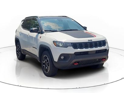 Used 2025 Jeep Compass Trailhawk