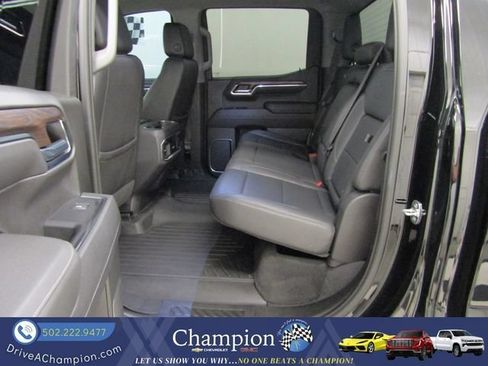 Used 2023 GMC Sierra 1500 SLT w/ SLT Premium Package AWD/4WD image 21