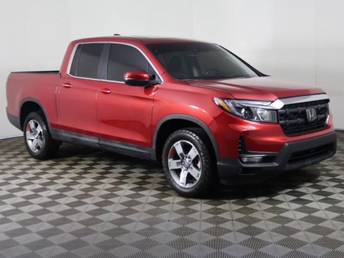 Used 2025 Honda Ridgeline RTL image 2