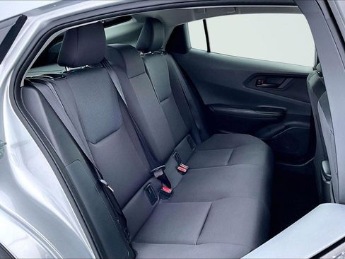 Used 2025 Toyota Prius LE image 27