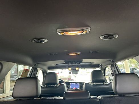 Certified 2023 Dodge Durango GT image 38