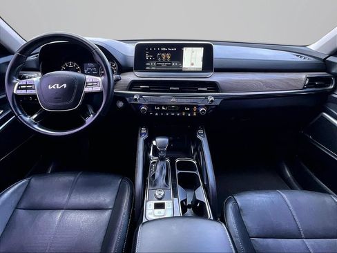 Used 2022 Kia Telluride EX FWD image 17