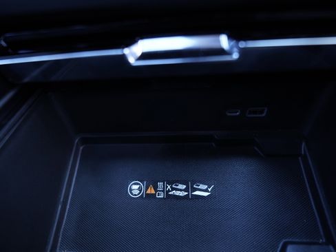 Used 2025 GMC Yukon AT4 Ultimate image 27