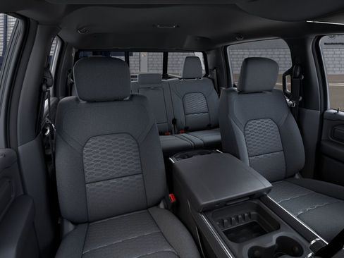 New 2026 RAM 1500 Express AWD/4WD image 16