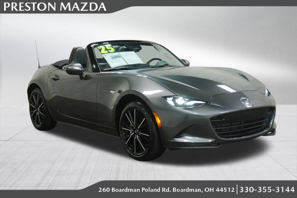 Certified 2025 MAZDA MX-5 Miata Grand Touring RWD image 1