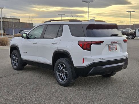 New 2026 GMC Terrain AT4 w/ Technology Package II image 9