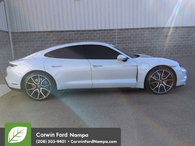 Used 2023 Porsche Taycan 4S AWD/4WD image 2