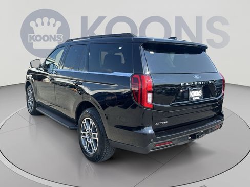 Certified 2025 Ford Expedition Active AWD/4WD image 14