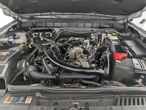 Used 2022 Ford Bronco Wildtrak AWD/4WD image 9