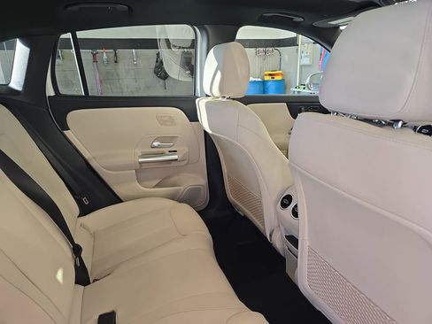 New 2026 Mercedes-Benz GLA 250 image 11