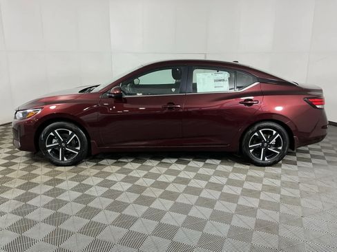 New 2025 Nissan Sentra SV image 4