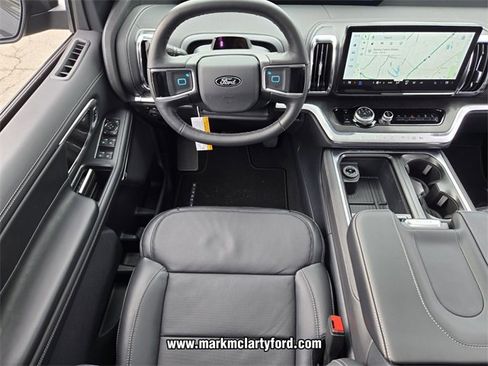 New 2026 Ford Expedition Platinum w/ Stealth Appearance Package image 9