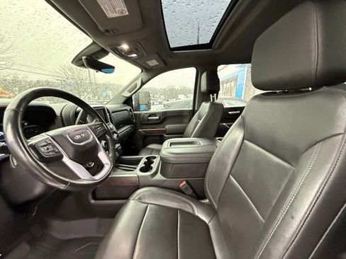 Used 2020 GMC Sierra 3500 SLT w/ SLT Premium Plus Package image 9